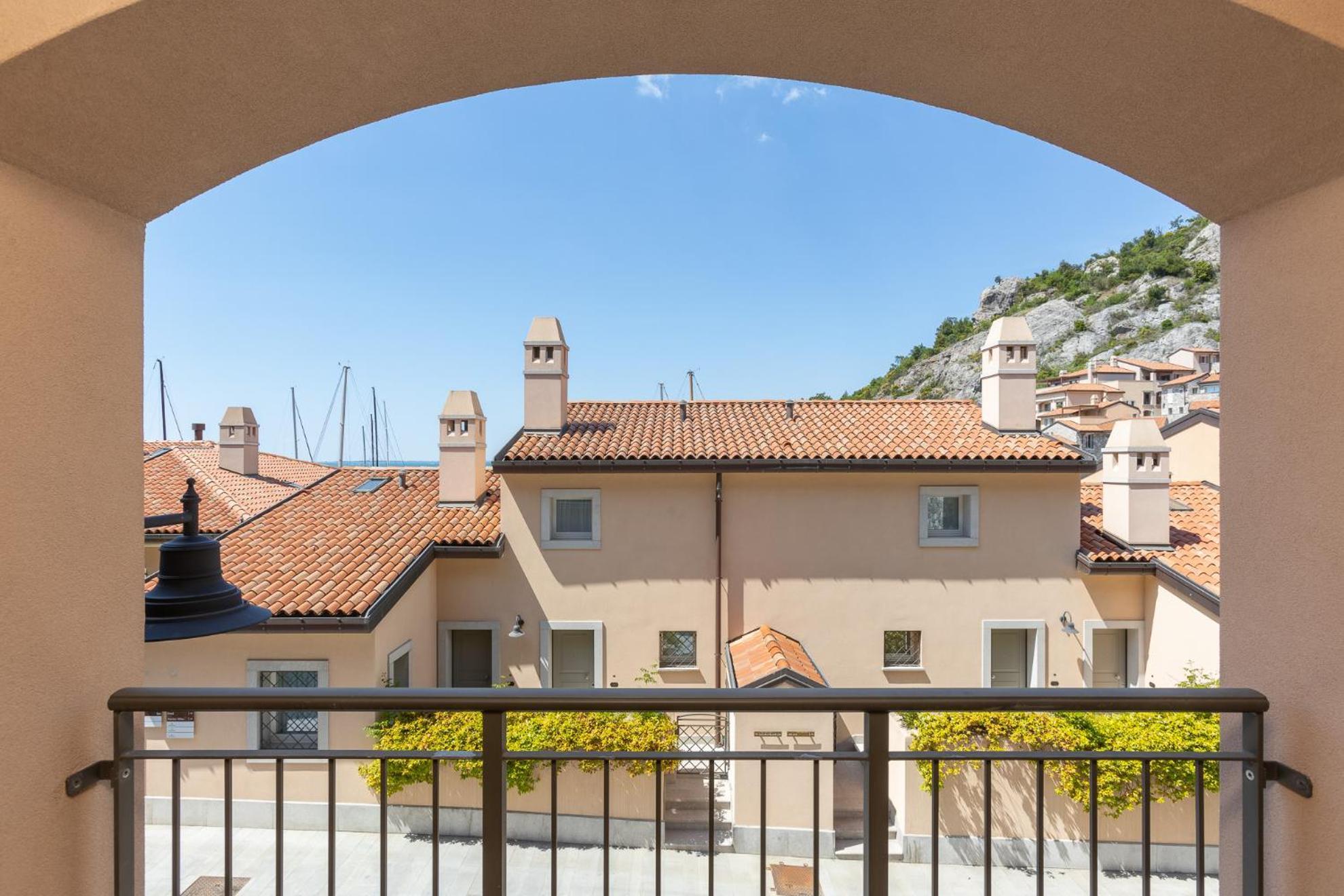 Portopiccolo Apartments Sistiana Exterior photo