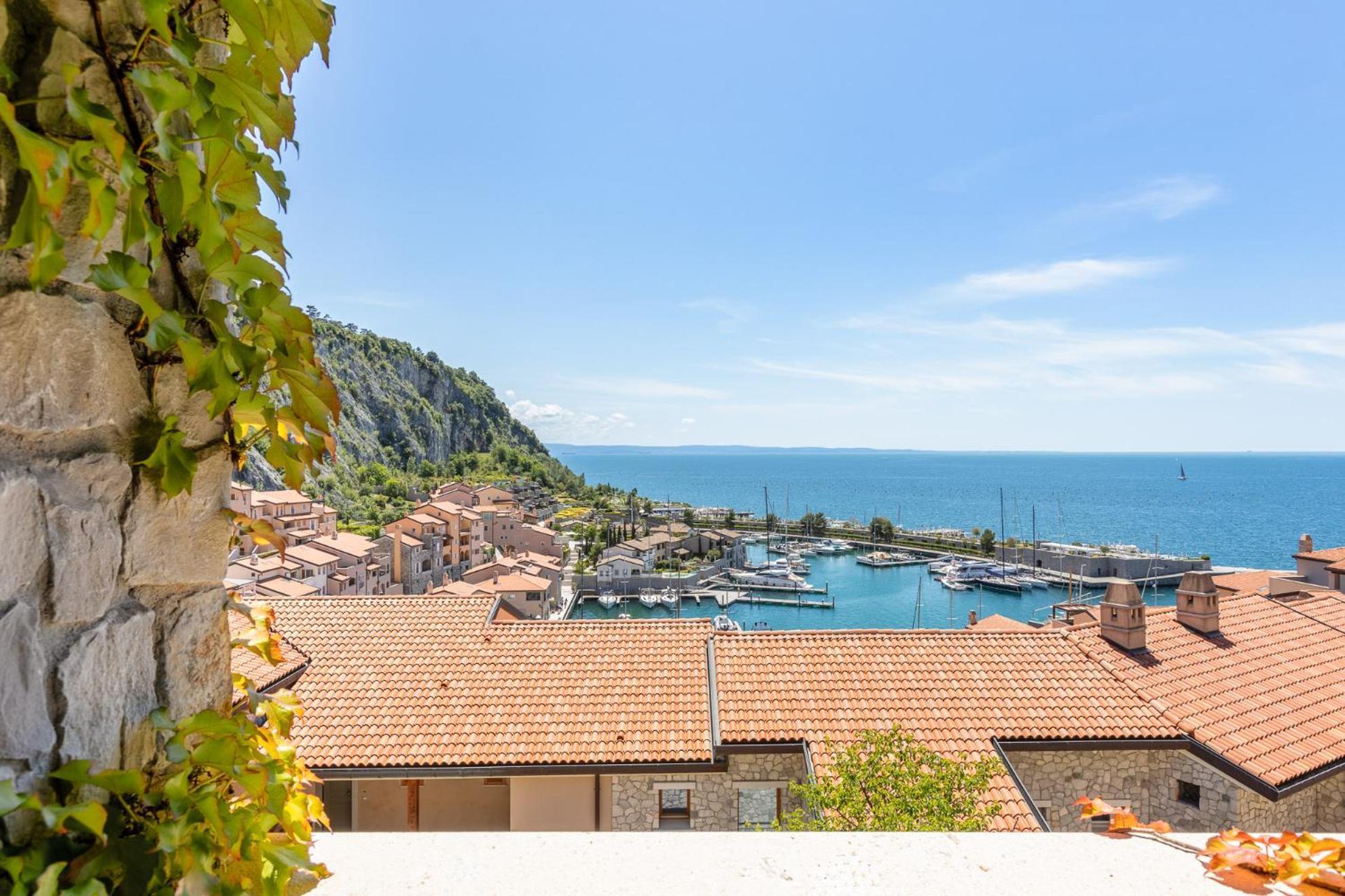 Portopiccolo Apartments Sistiana Exterior photo